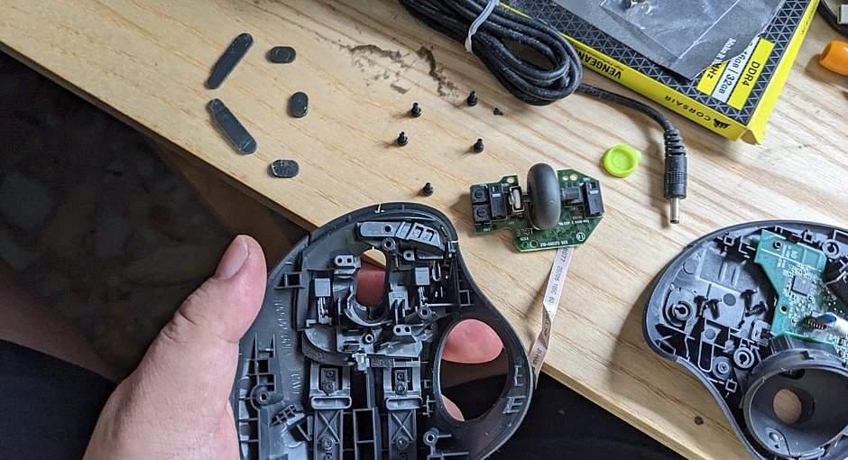 Maintaining a Logitech Ergo M575 mouse